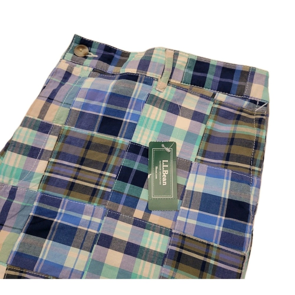 LL Bean NWT Favorite Fit Chino Shorts Women's 20W Bermuda Patchwork Alpine Blue